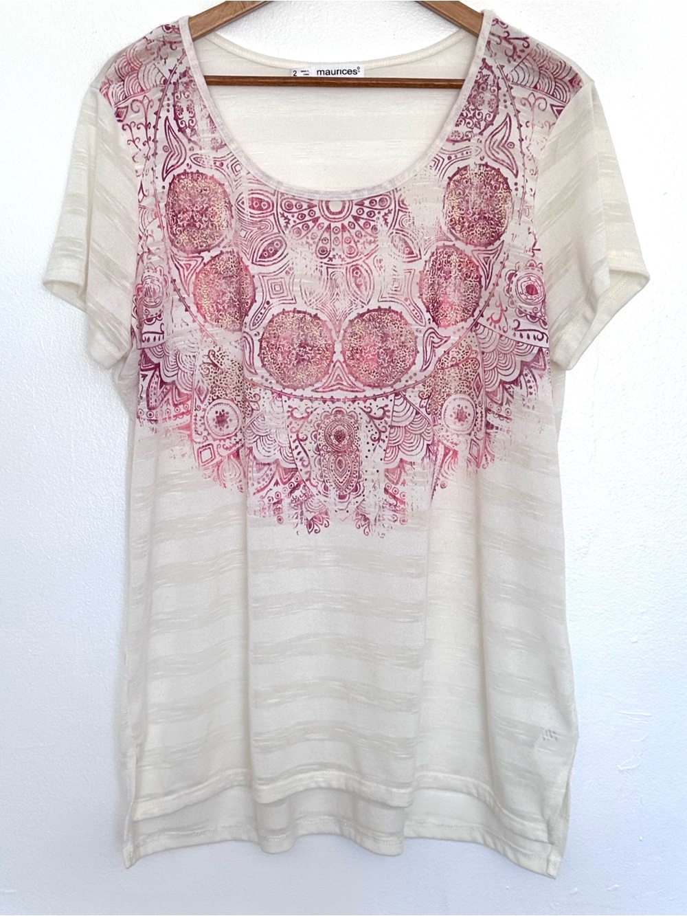 Maurices Shirt Women’s Size 2 White Pink Medallion Boho Short Sleeve Sheer Top